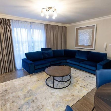 Luxury Town Centre Apartment Cookstown Eksteriør bilde