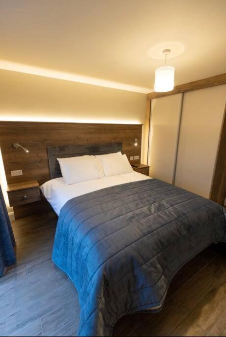 Luxury Town Centre Apartment Cookstown Eksteriør bilde