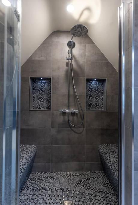 Luxury Town Centre Apartment Cookstown Eksteriør bilde