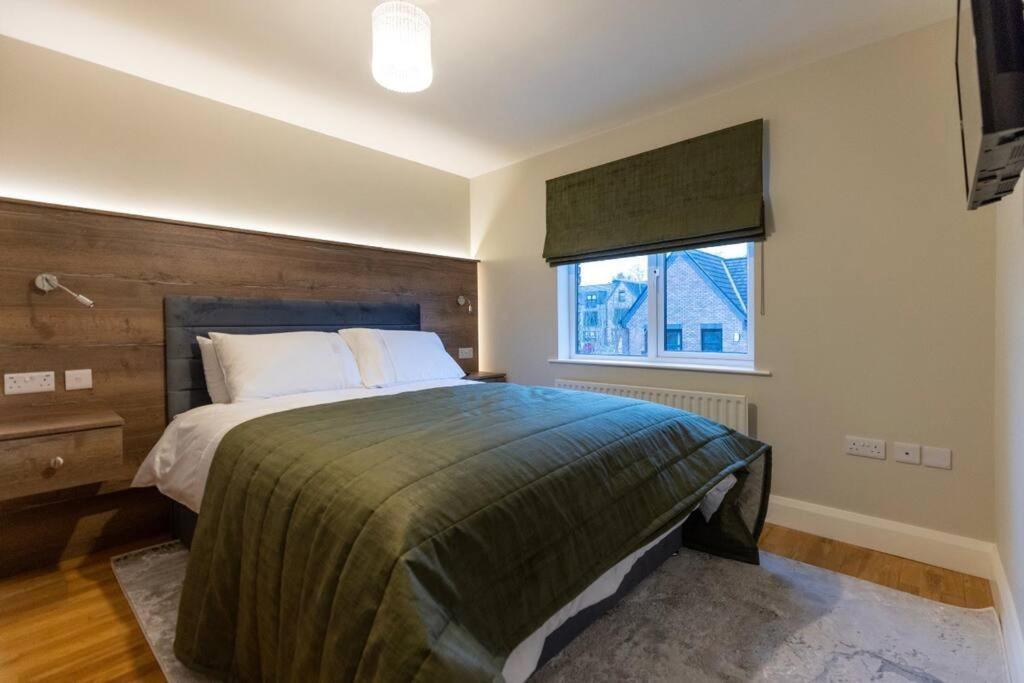 Luxury Town Centre Apartment Cookstown Eksteriør bilde